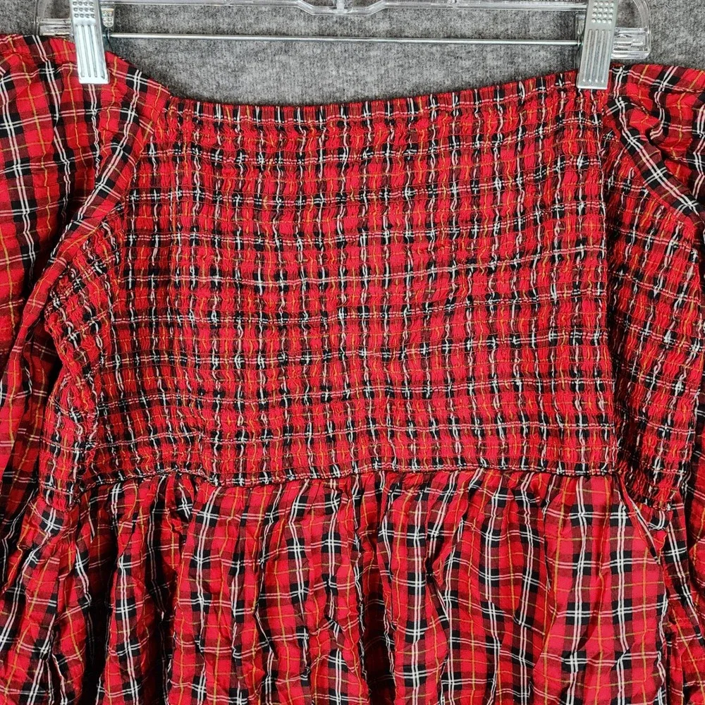 Old Navy Top Womens XXL Smocked Off-the-Shoulder Red Plaid Long Sleeve EUC